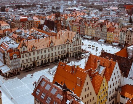 Mieszkanie pod klucz we Wrocławiu – czy warto się na nie zdecydować?